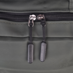Ghiozdan Laptop Kaki cu Port USB, 3 Compartimente, Rezistent la Umezeală – 42 × 30 × 12 cm
